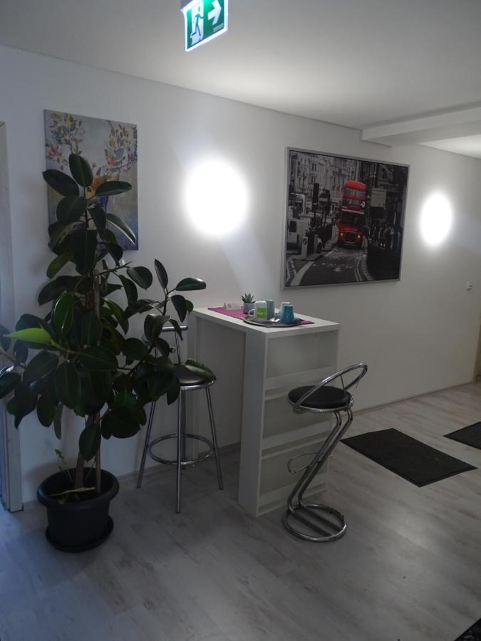 Gaestehaus Uezel フリードリヒスハーフェン エクステリア 写真